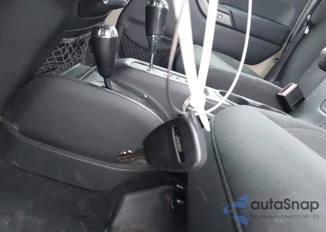 2016 Jeep Wrangler Unlimited Sport z USA, uszkodzony, nr VIN 1C4BJWDG1GL252638